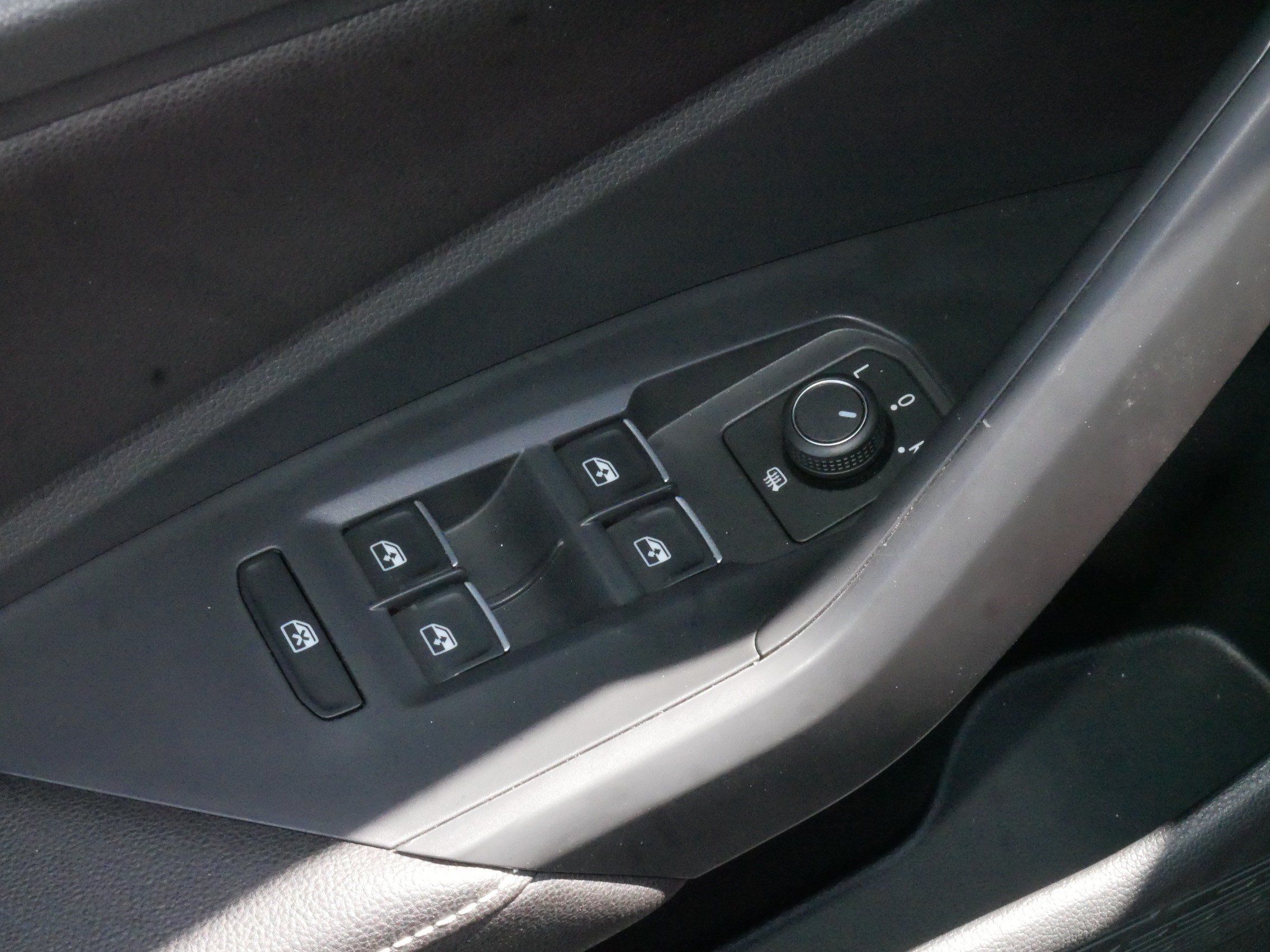 Certified 2026 Volkswagen Jetta Sport FWD image 19