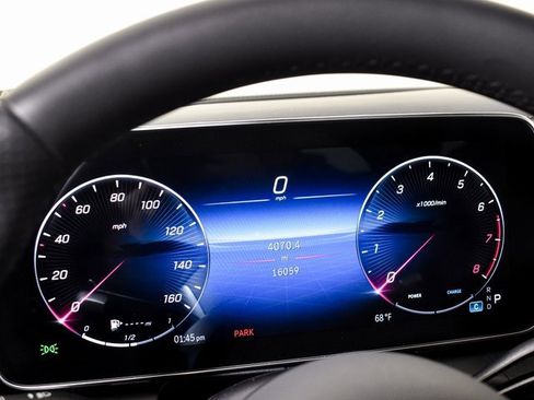 Certified 2024 Mercedes-Benz GLC 300 image 23