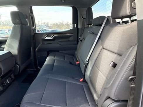 New 2026 GMC Sierra 1500 Elevation image 17