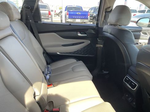 Used 2023 Hyundai Santa Fe Limited FWD image 10