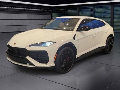 Used 2025 Lamborghini Urus SE
