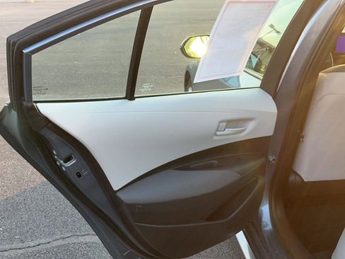 Used 2023 Toyota Corolla LE w/ Carpet Mat Package (TMS) image 23