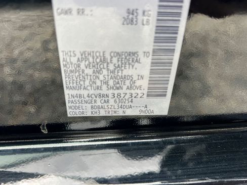 Used 2024 Nissan Altima 2.5 SR FWD image 37