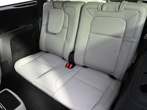 New 2026 Lincoln Aviator Reserve AWD/4WD image 22
