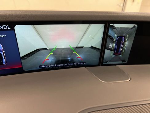 New 2026 Lincoln Nautilus Premier image 13