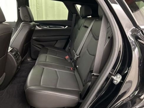 Used 2024 Cadillac XT5 Premium Luxury w/ Technology Package AWD/4WD image 28