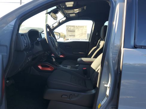 New 2026 Nissan Frontier Pro-X image 12