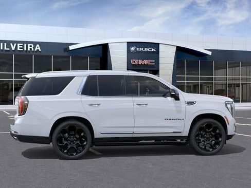 New 2026 GMC Yukon Denali w/ Denali Reserve Package AWD/4WD image 5