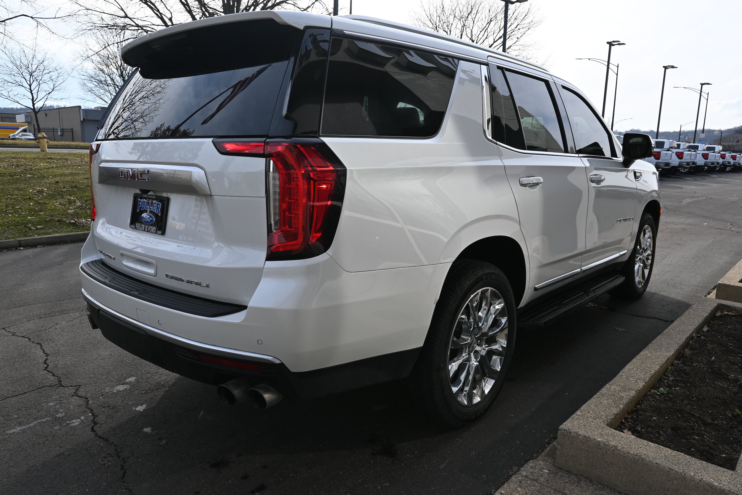 Used 2022 GMC Yukon Denali w/ Max Trailering Package AWD/4WD image 5