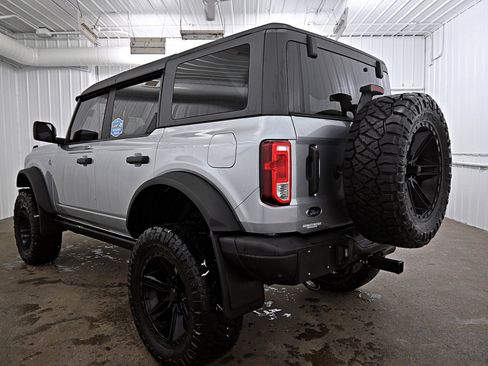 Used 2022 Ford Bronco Black Diamond image 34