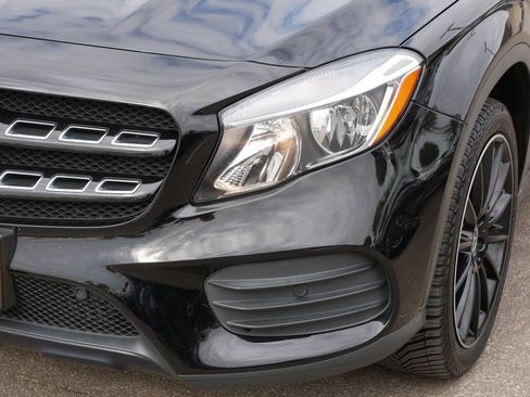 Used 2018 Mercedes-Benz GLA 250 4MATIC image 16