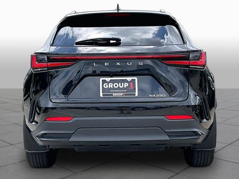 Used 2023 Lexus NX 250 FWD image 5