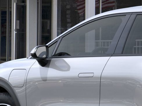 New 2026 Chevrolet Equinox EV LT FWD image 12