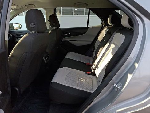 Certified 2024 Chevrolet Equinox LS w/ LS Convenience Package image 10