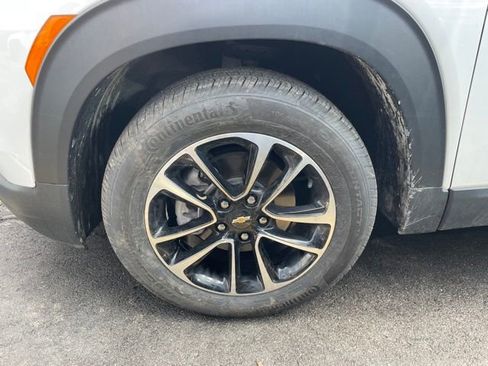 Used 2024 Chevrolet TrailBlazer LT image 4