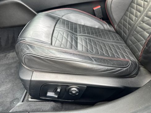 Used 2019 Maserati Ghibli S GranSport Q4 image 22