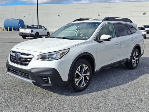 Used 2020 Subaru Outback Limited image 6