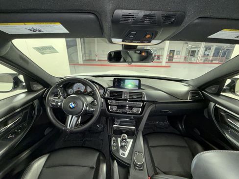 Used 2018 BMW M3 image 23