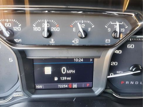 Used 2022 GMC Sierra 2500 AT4 w/ AT4 Preferred Package AWD/4WD image 40