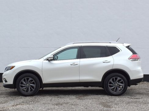 Used 2016 Nissan Rogue SL w/ SL Premium Package AWD/4WD image 9