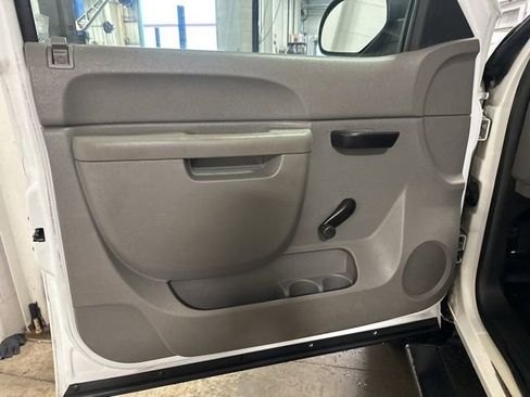 Used 2012 GMC Sierra 2500 W/T image 8