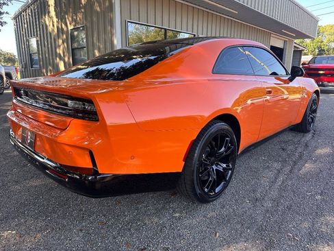 Used 2025 Dodge Charger Daytona R/T w/ Quick Order Package 25M R/T AWD/4WD image 3