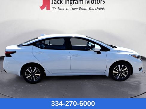 New 2025 Nissan Versa SV w/ Trunk Package image 6