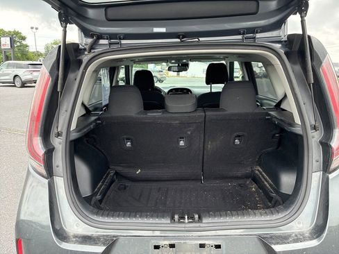 Used 2024 Kia Soul EX FWD image 11