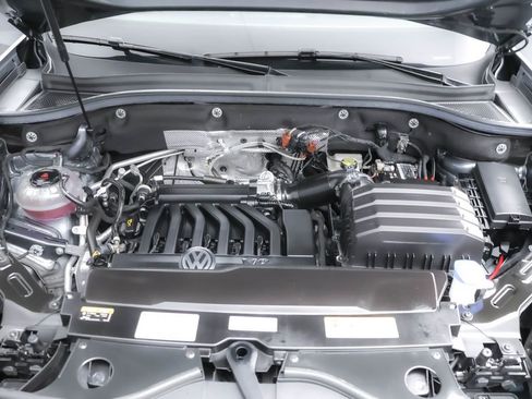 Certified 2023 Volkswagen Atlas SEL image 35