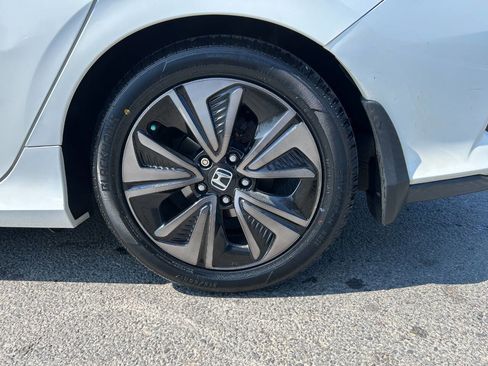 Used 2017 Honda Civic EX image 25