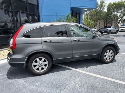 Used 2011 Honda CR-V SE image 9
