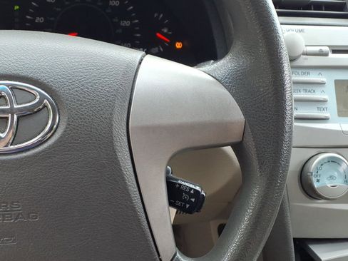Used 2007 Toyota Camry LE FWD image 17