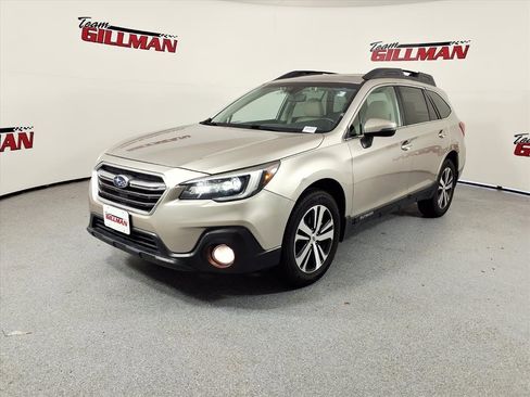 Used 2018 Subaru Outback 3.6R Limited image 3