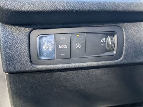 New 2026 Chevrolet Traverse High Country image 14