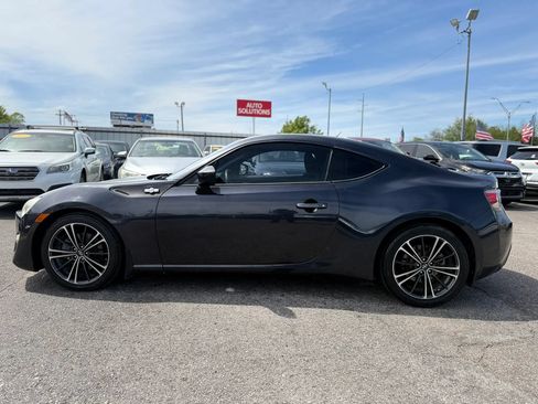 Used 2013 Scion FR-S RWD image 9