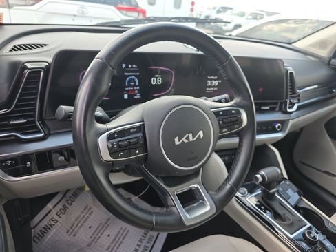 Used 2023 Kia Sportage EX FWD image 15