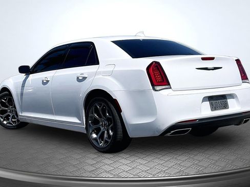 Used 2018 Chrysler 300 Touring w/ Sport Appearance Package image 2