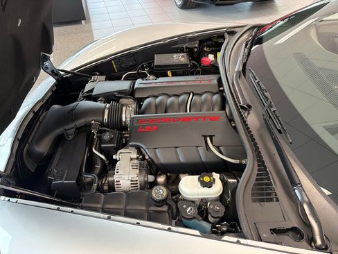 Used 2010 Chevrolet Corvette Grand Sport w/ Preferred Equipment Group RWD image 27