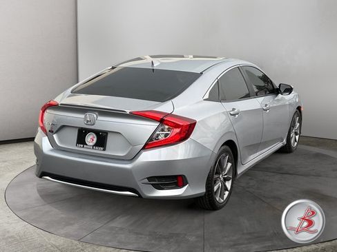Used 2019 Honda Civic EX image 7