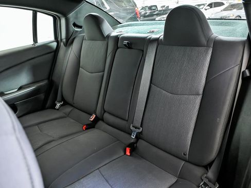Used 2013 Chrysler 200 Touring FWD image 14