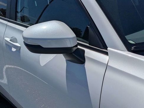 New 2026 Honda HR-V LX image 9