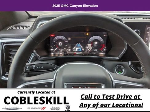 Used 2025 GMC Canyon Elevation w/ Convenience Package image 13