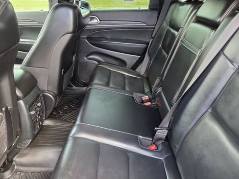 Used 2022 Jeep Grand Cherokee Limited AWD/4WD image 28