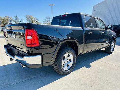 New 2026 RAM 1500 Big Horn AWD/4WD image 40