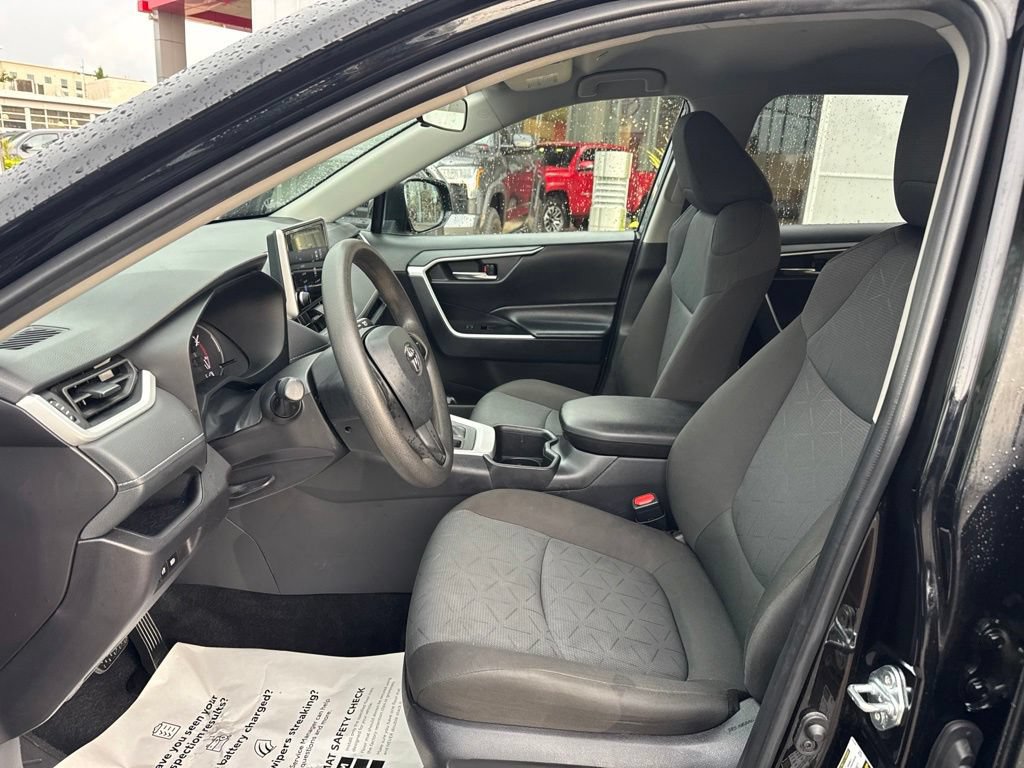 Certified 2025 Toyota RAV4 XLE AWD/4WD image 11