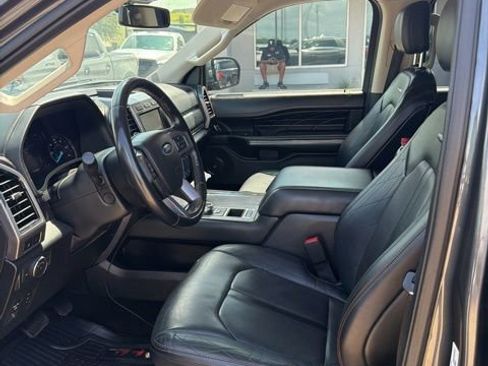 Used 2020 Ford Expedition Platinum RWD image 5