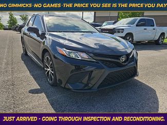 Used 2018 Toyota Camry SE w/ Convenience Package FWD video 1
