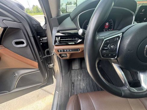 Used 2024 Acura MDX SH-AWD w/ Advance Package image 18