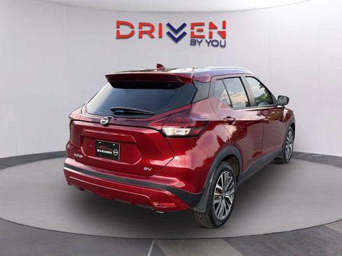 Used 2023 Nissan Kicks SV FWD image 4