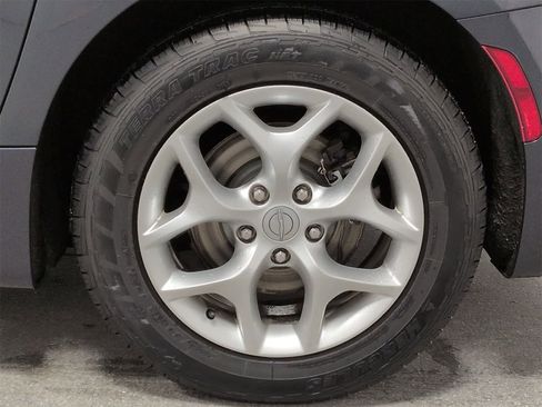 Certified 2020 Chrysler Pacifica Limited image 14